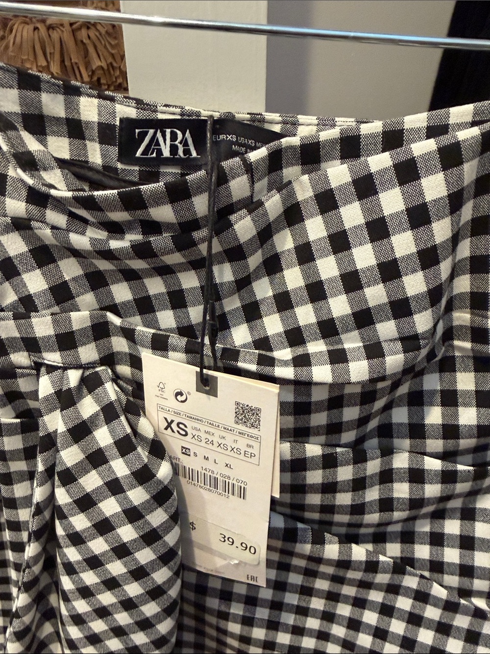 Zara Black & White Gingham Tie-Detail Mini Skort - Picture 2 of 4